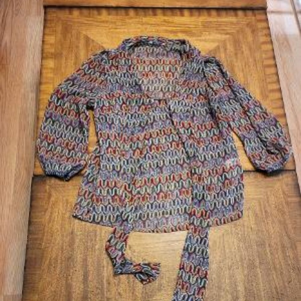 Auditions Wavy Blouse